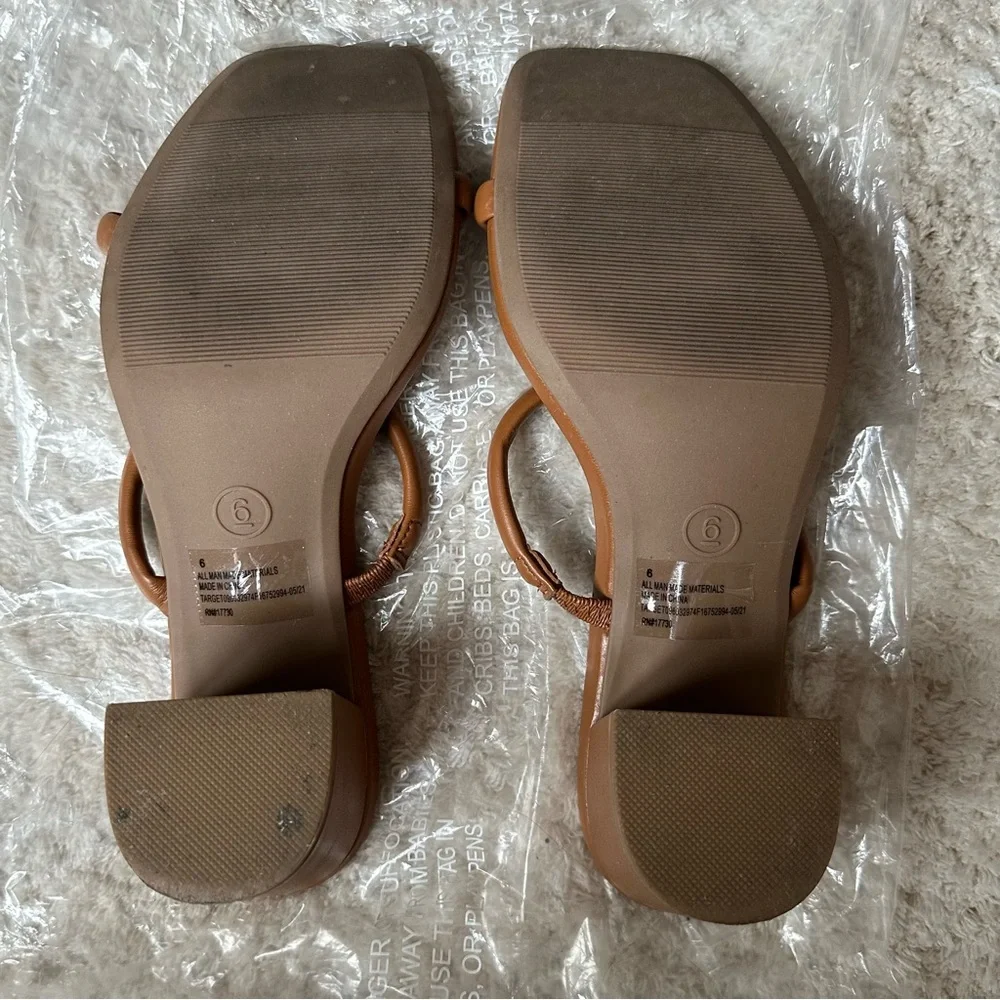 a new day Block Heel Sandals - Picture 4 of 5